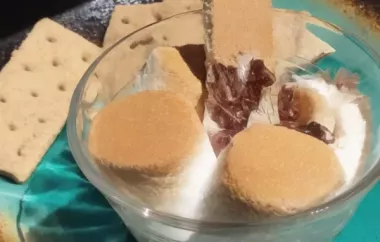Irresistible Gooey S'mores Dip to Satisfy Your Sweet Tooth