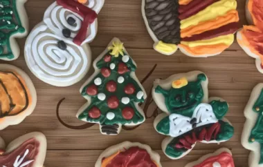 Learn how to make a smooth and soft royal icing for decorating cookies and cakes.