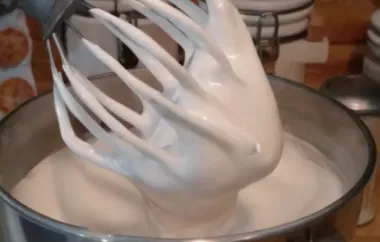 Old-Fashioned Snow Peak Frosting