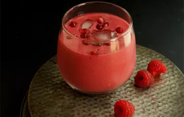 Pomegranate and Guava Smoothie