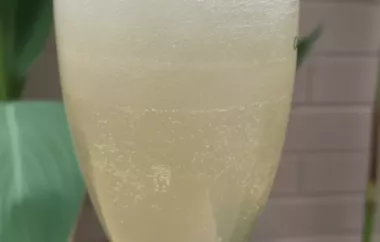 Refreshing and bubbly Air Mail Cocktail perfect for a hot summer day