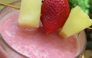 Refreshing and Delicious Tropical Strawberry Smoothie Recipe