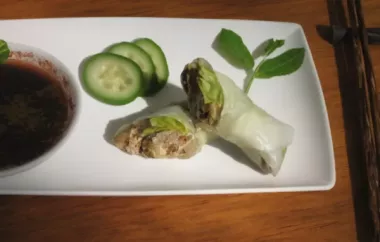 Refreshing and Flavorful Lemongrass and Chicken Summer Rolls
