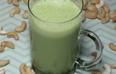 Refreshing and Healthy Green Tea Pear Smoothie Recipe