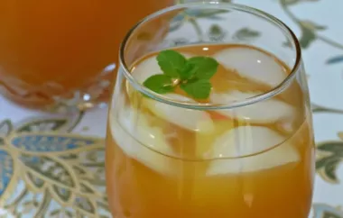 Refreshing and Minty Mint Julep Iced Tea