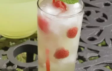Refreshing and tangy raspberry lemonade made from scratch