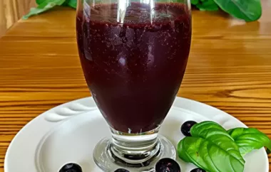 Refreshing Vegan Blueberry Basil Smoothie
