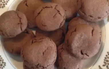 Rolo-Filled Chocolate Cookies