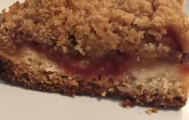 Satisfy your sweet tooth with this delicious American plum streusel cake recipe