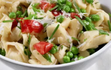 Tortellini Salad with Tomatoes and Peas
