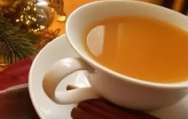 Traditional Spiced Apple Cider with a Twist of Virginia