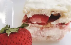 A Delicious No-Bake Dessert: Strawberry Cheesecake Icebox Cake