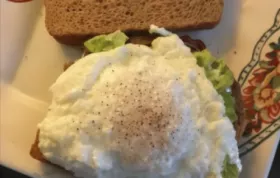 Avocado Toast with Egg