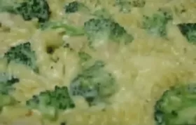 Cheesy Pasta Broccoli Bake