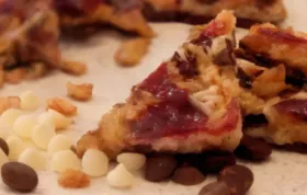 Chocolate-Raspberry Magic Cookie Bars