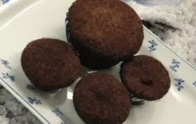 Chocolate-Spelt Muffins