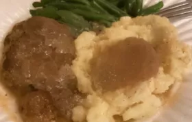 Classic and Delicious Family Beef Salisbury Steak Recipe