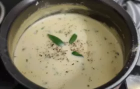 Creamy Corn and Cheddar Chowder Recipe