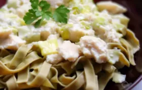 Creamy Fettuccine Pasta with Tender Chicken and Gorgonzola Cheese