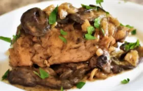 Creamy Garlic and Mushroom Chicken Thighs Recipe