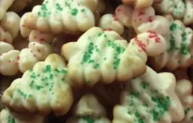 Delicious 3-Ingredient Shortbread Cookies