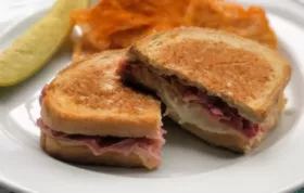 Delicious and Classic Reuben Sandwich Recipe