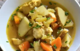 Delicious and Comforting Chicken Potato Soup Recipe