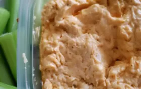 Delicious and Creamy Buffalo Chicken Wing Dip Recipe