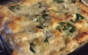 Delicious and Creamy Chicken and Spinach Alfredo Lasagna