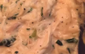 Delicious and Creamy Mom's Sour Cream Chicken Recipe