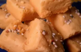 Delicious and Easy-to-Make Simple Shortbread Squares Recipe