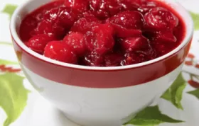 Delicious and Festive Spiced Cranberry Sauce Recipe