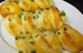 Delicious and Flaky Hasselback Biscuits Recipe