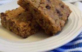 Delicious and Healthy Oatmeal Peanut Butter Bars