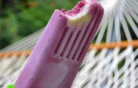 Delicious and Refreshing Fresh Fruit and Yogurt Ice Pops Recipe