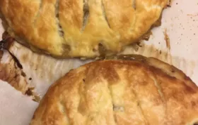 Delicious Autumn Spiced Apple and Pear Hand Pies Recipe