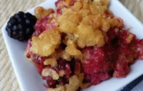 Delicious Blackberry Crisp