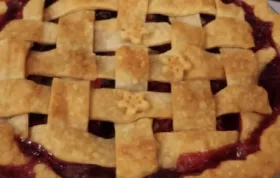 Delicious Blueberry Rhubarb Pie Recipe