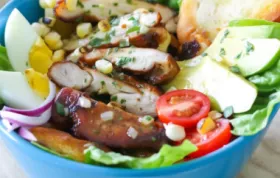 Delicious Chicken Avocado Bacon Salad Recipe