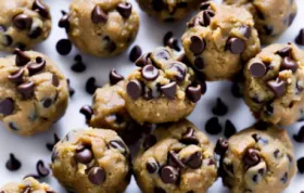 Delicious Chocolate Chip Graham Balls