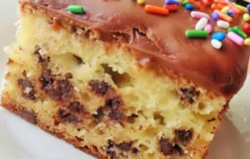 Delicious Chocolate Chip Sour Cream Cake Recipe