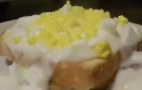 Delicious Creamed Eggs on Toast Recipe