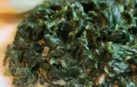 Delicious Creamed Spinach with Bacon Recipe