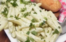 Delicious Creamy Pesto Pasta Recipe