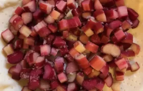 Delicious Easy Rhubarb Pie Recipe