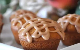 Delicious Gingerbread Frosting for Perfectly Decorated Cookies