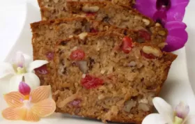 Delicious Hawaiian Banana Nut Bread Recipe