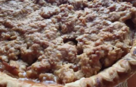 Delicious Homemade Apple Crisp Pie Recipe