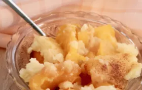 Delicious Homemade Peach Cobbler Recipe