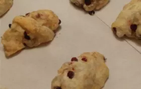 Delicious Huckleberry Lemon Scones